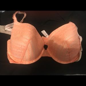 Victoria Secret lined semi 36 DD
